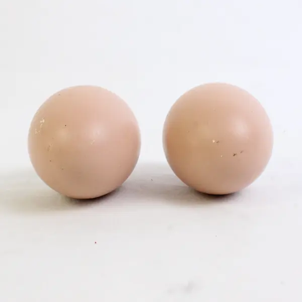 Lot Of 4 Unbranded Decorative Eggs (2 Ceramic Painted Beige, 2  Solid Wooden)