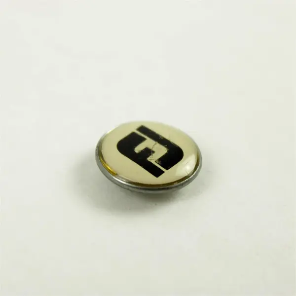 Lot of 31 Golf Tees Mixed Colors Wooden & Plastic Practice Tees