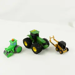 Lot of 3 Toy Tractors 2 John Deere & 1 Green Collectible