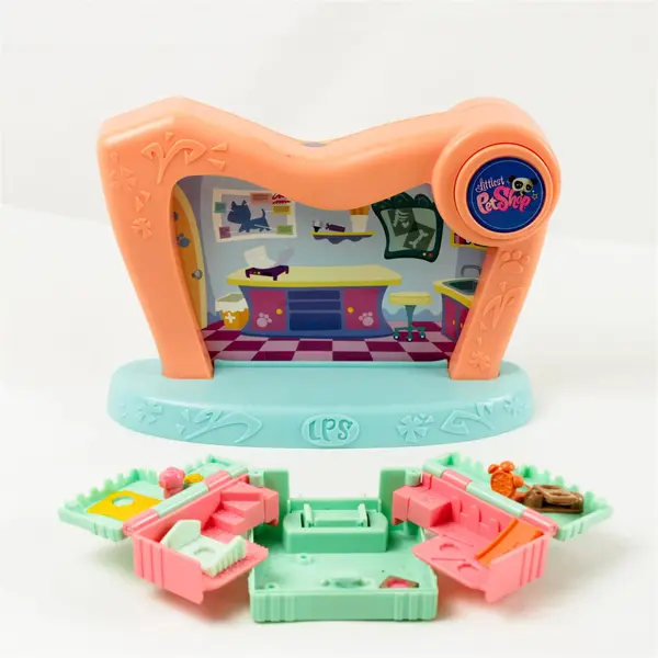 Vintage Littlest Pet Shop Get Better Center Hasbro Playset