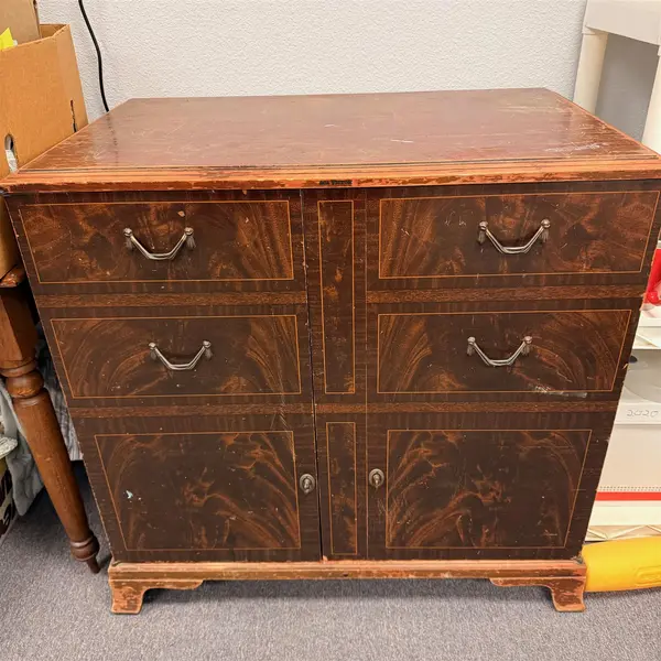 Vintage RCA Victor Victrola Empty Wood Radio Cabinet  - Local Pickup Only