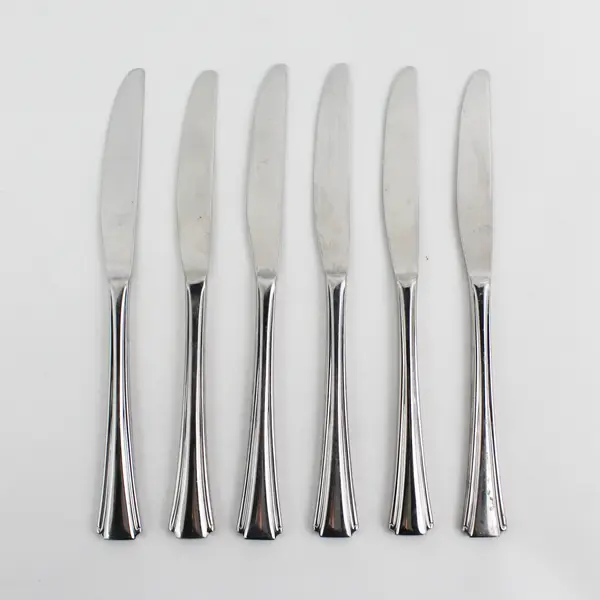 Set of 6 Oneida Bordeaux Stainless Modern Solid Knives