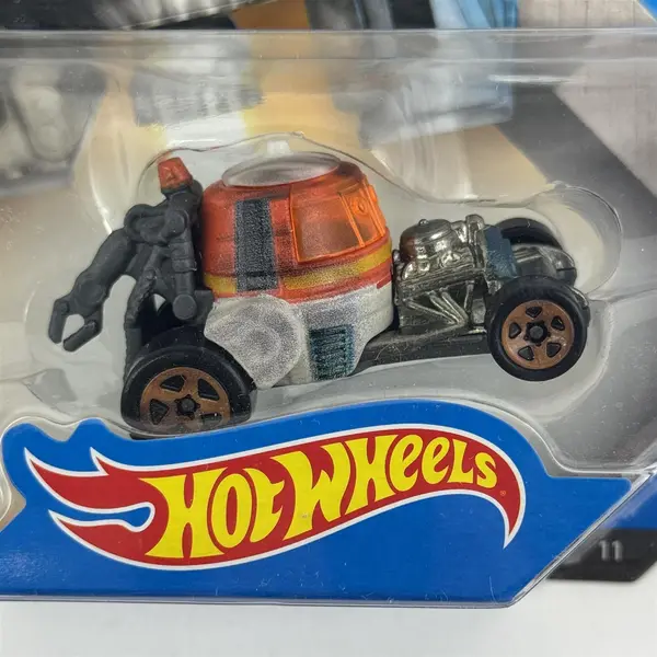 2014 Hot Wheels Star Wars Rebels Chopper Mattel Lucas Film Ltd NIP