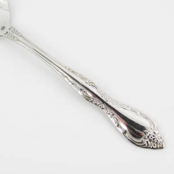 Set of 4 Oneida Bourbon Stainless Teaspoons