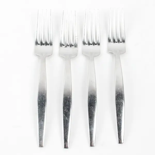 Lot Of 4 Wallace Silver Thema (Stainless) Flatware Dinner Forks 8.25" Long