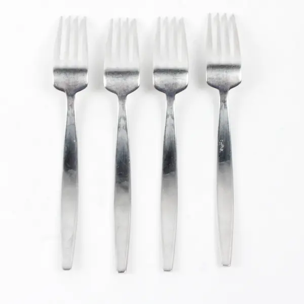 Lot Of 4 Wallace Silver Thema (Stainless) Flatware Dinner Forks 8.25" Long