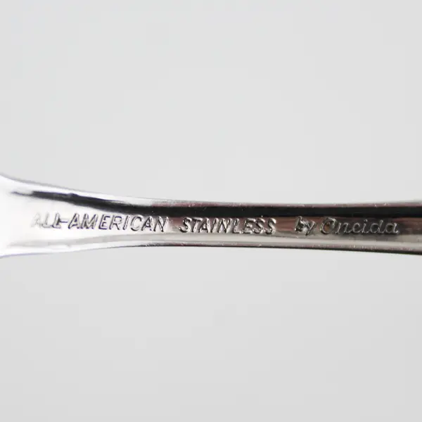 Set of 6 Oneida Bourbon Stainless Salad Forks