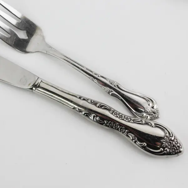 Lot of 5 Oneida Bourbon Stainless 4 Salad Forks &  A Modern Hollow Knife