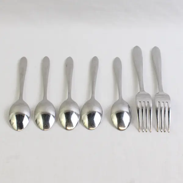 Lot Of 7 Wallace Silver Saphire (Stainless) Flatware 2 Dinner Fork 5 Teaspoons