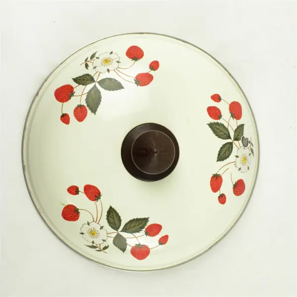 Vintage Sheffield Strawberries 'N Cream Enamelware Pot Lid Collectible 8.5"
