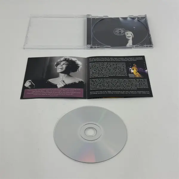 Live: Her Greatest Performances by Houston, Whitney (CD, 2014)