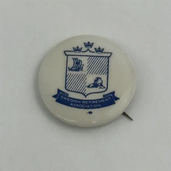 Vintage Pin Pinback Button Swedish Retirement Association Crest