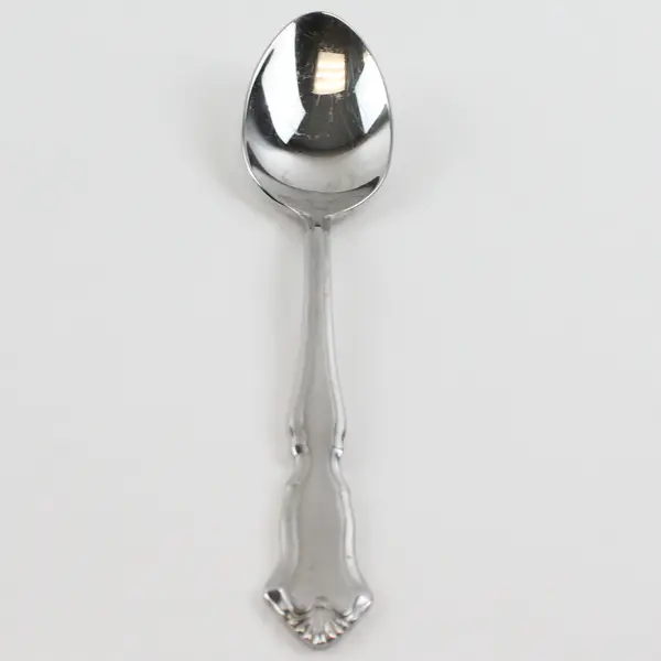 Wallace Silver Chadwick Pattern 18/10 Stainless Oval Soup Spoon Rare Good 7.5"