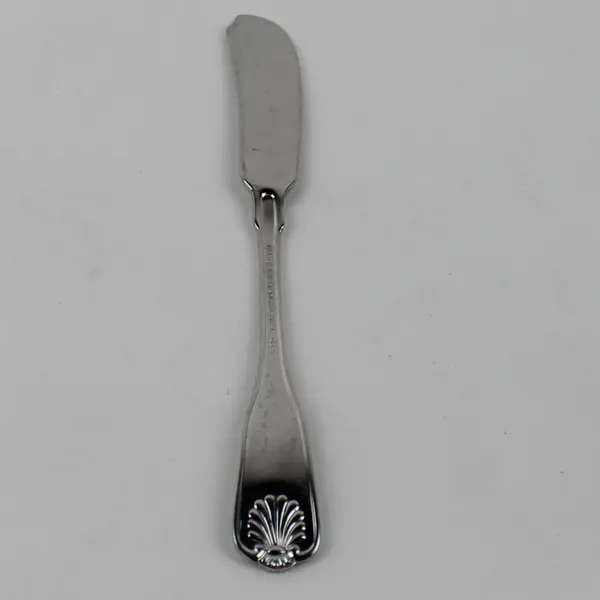A Wallace Silver Coquille Pattern 18/8 SS Butter Knife 7.25" Rare HTF