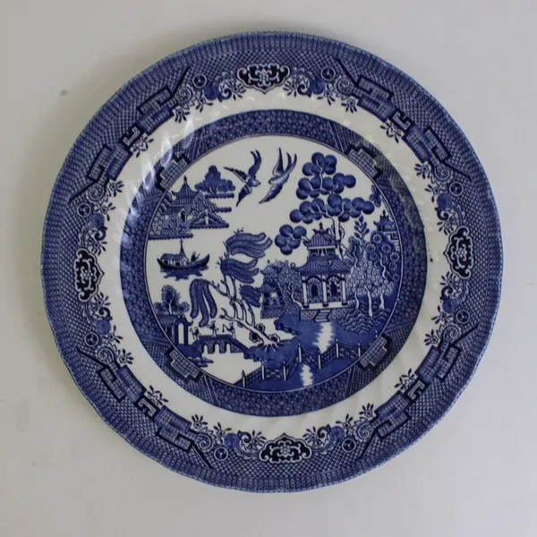 Royal Wessex Blue/White Willow Pattern Ceramic Dinner Plate 10" Diameter