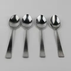 Lot of 4 Wallace Silver Julienne Pattern 18/10 SS Oval Soup Spoons 7.5" Good