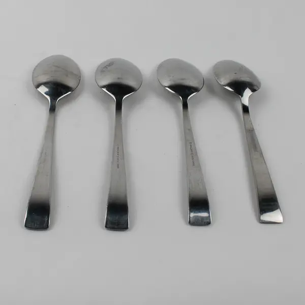 Lot of 4 Wallace Silver Julienne Pattern 18/10 SS Oval Soup Spoons 7.5" Good