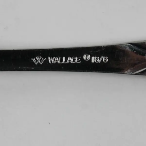 Lot of 6 Wallace Silver Gold Vista Pattern Gold Accent 18/8 SS Soup Spoons Rare