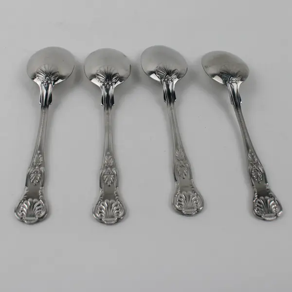 Lot of 4 Wallace Silver Kings Pattern 18/10 SS Teaspoons 6.25" Rare Good