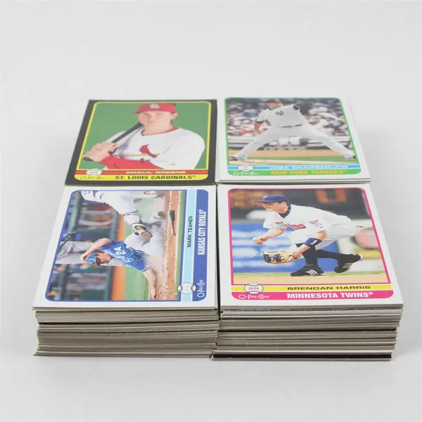 Lot of 125 Opeechee Assorted Baseball Cards