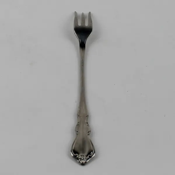 Wallace Silver Discretion Pattern Stainless Cocktail/Seafood Fork 6" Rare HTF 