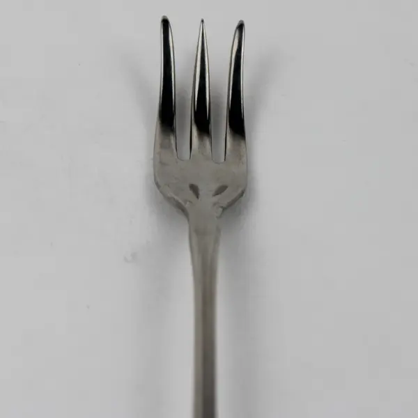 Wallace Silver Discretion Pattern Stainless Cocktail/Seafood Fork 6" Rare HTF 
