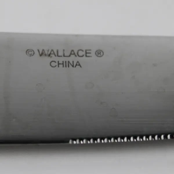 Lot of 2 Wallace Silver Esprit Pattern 18/10 SS Dinner Knives 9.25" Rare Pieces