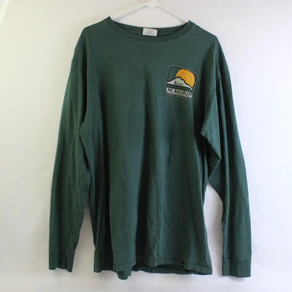 Techstyles Mt. Bachelor Oregon Green Long-Sleeved T-Shirt Men's Large
