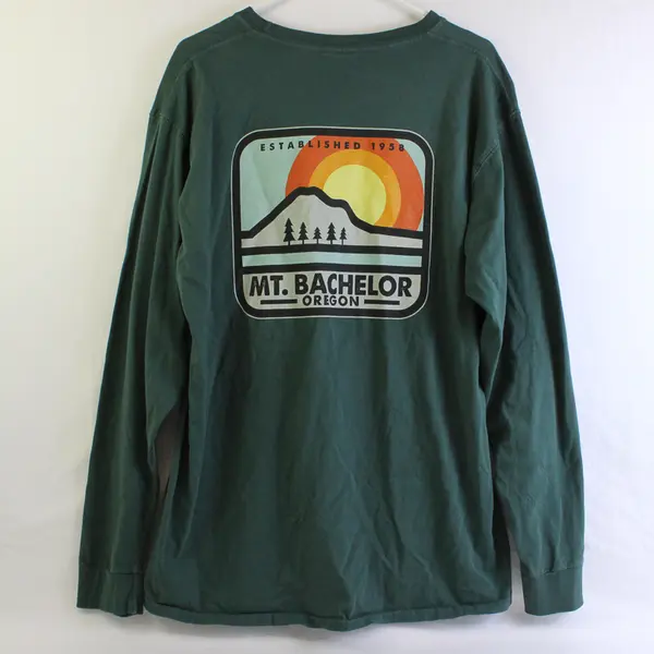 Techstyles Mt. Bachelor Oregon Green Long-Sleeved T-Shirt Men's Large