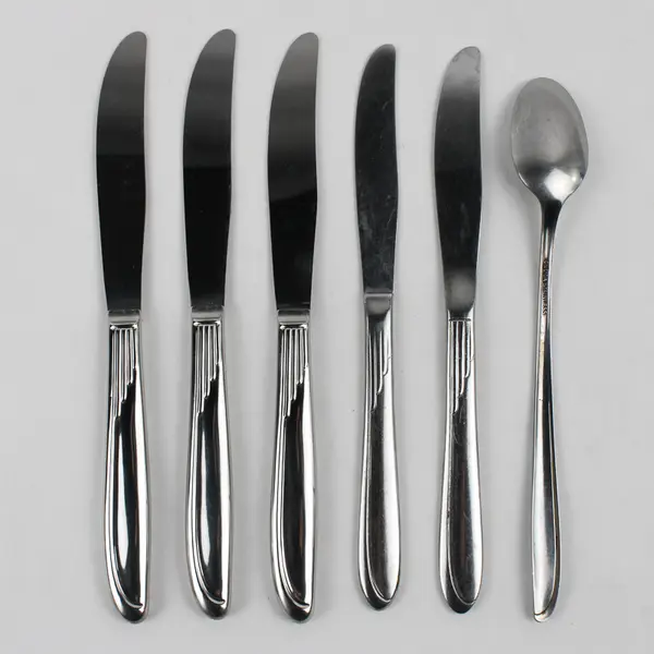 Lot Of 6 Oneida Silver Sand Dune (Stainless) Flatware 5 Knives 1 Iced Tea Spoon