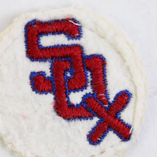 Vintage 1950s Boston Red Sox Collectible Sew On Patch 1-3/4"