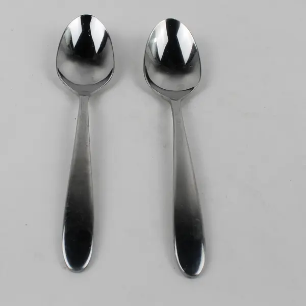 Lot of 2 Oneida Silver Eve Pattern Stainless Steel Oval Soup Spoons 7.25" Good