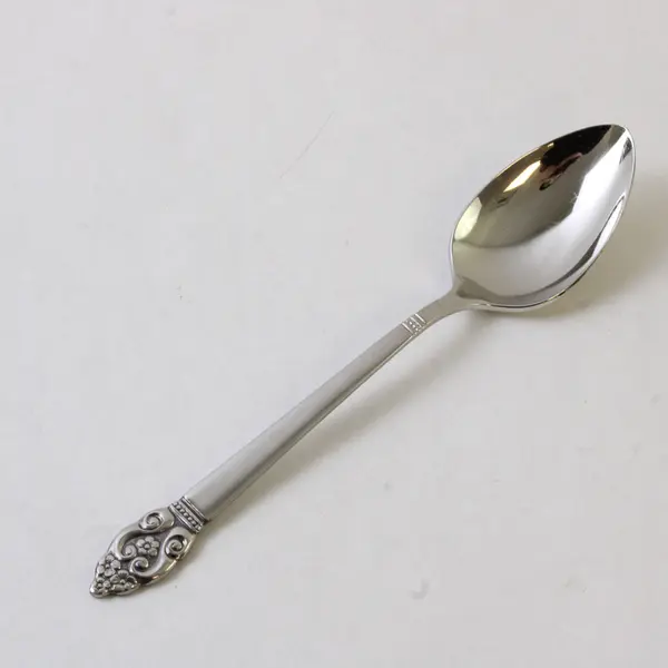 Lot of 4 S.S.S. By Oneida Silver Erika Pattern Teaspoons 6.25" Long Good