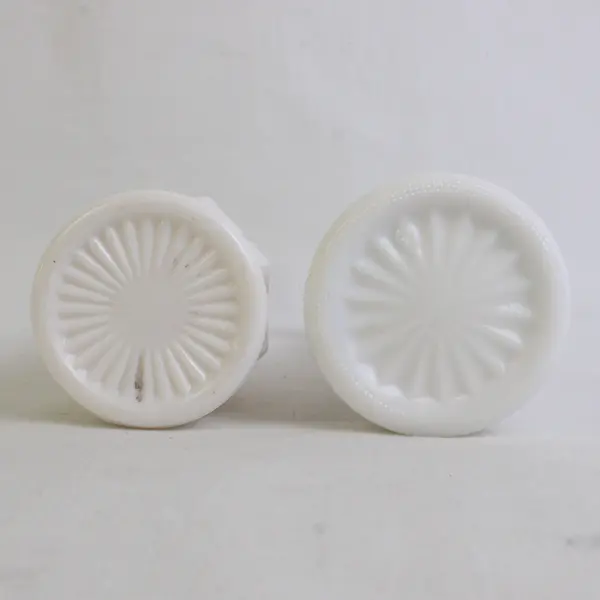 Lot of 2 Vintage Milk Glass Bud Vases 6" and 9"