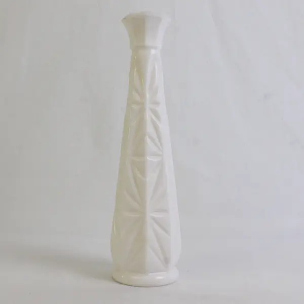 Lot of 2 Vintage Milk Glass Bud Vases 6" and 9"