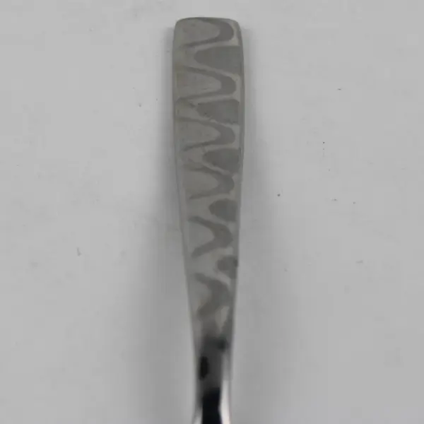 Oneida Silver Entwine Pattern 18/0 SS Flat Handle Butter Knife 7" Rare Good