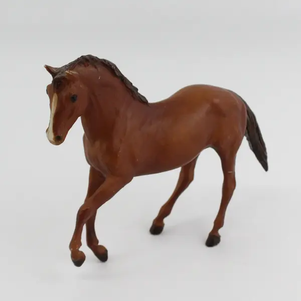 Breyer Molding Co. Brown Prancing Mare Black Beauty Set 3040 