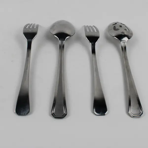 Lot Of 4 Cambridge Silver Dorsett (Stainless) Flatware 2 Serving Spoons 2 Forks