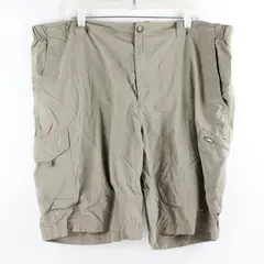 Columbia Omni-Shade Sun Protection Beige Cargo Shorts Men's Size 44W 12L