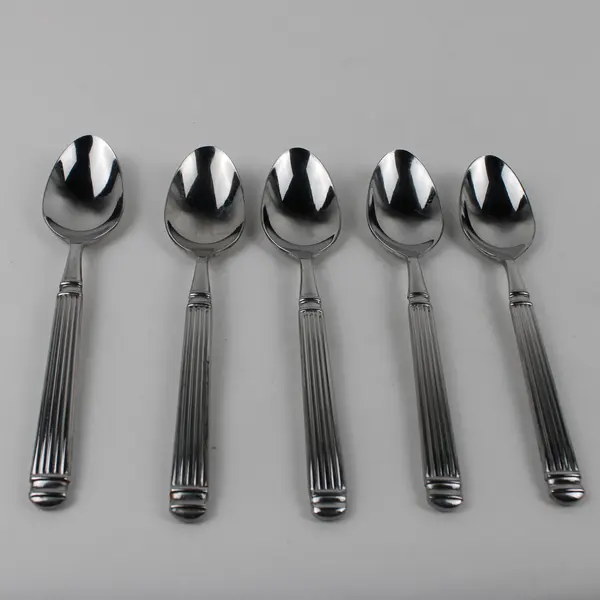 Lot Of 5 Cambridge Silver Continental (Stainless) Flatware Soup Spoons 8.25"