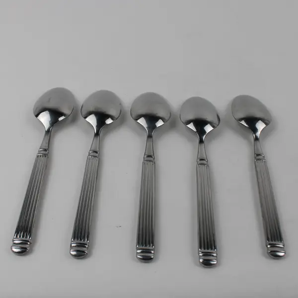 Lot Of 5 Cambridge Silver Continental (Stainless) Flatware Soup Spoons 8.25"