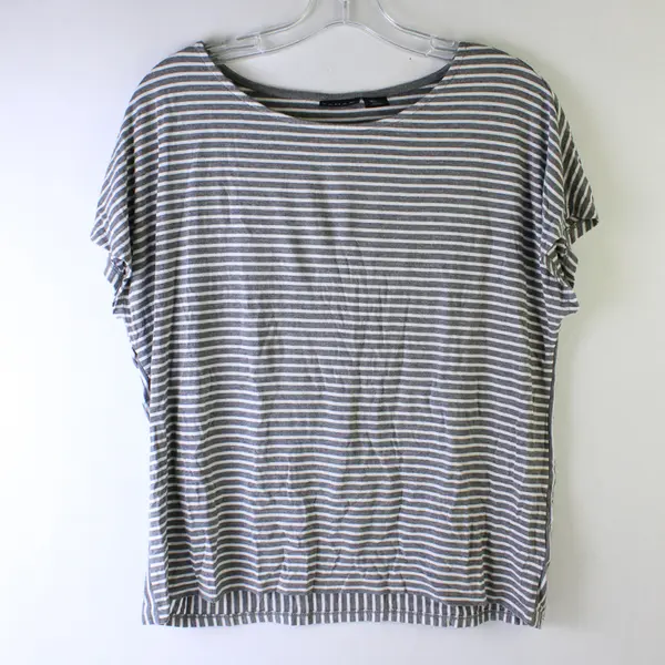 Tahari Gray and White Striped T-Shirt Women's Size Large