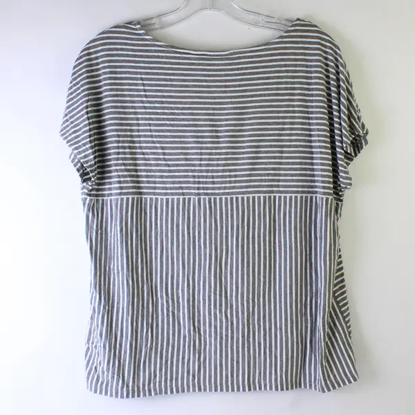 Tahari Gray and White Striped T-Shirt Women's Size Large