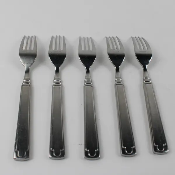 5 Cambridge Unknown Pattern Back/Front Geometric 18/10 SS Forks 8.25" Rare HTF