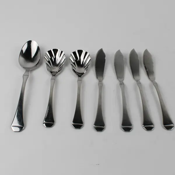 Lot Of 7 Oneida Silver Verona (Stainless) Flatware 4 Butter Knives 3 Spoons