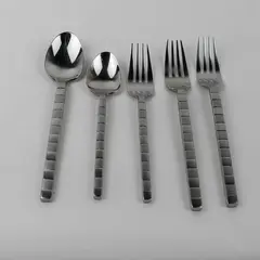5 Cambridge Silver Unknown Pattern 18/10 Satin Frosted Geometric Square Handles