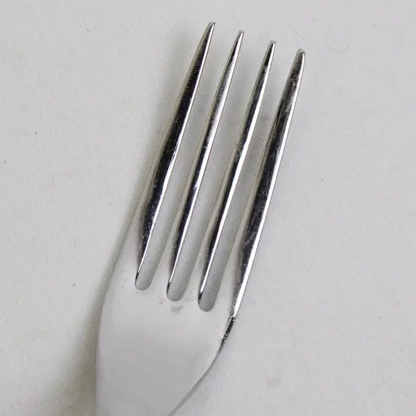 Oneida Silver Curva Pattern 18/10 Stainless Salad Fork 7.5" Good Rare HTF Piece