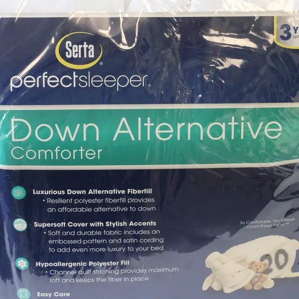 Serta Solid White Color Comforter King 100% Polyester 102" x 88"