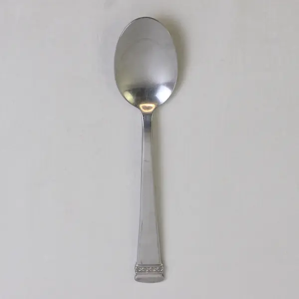 Oneida Silver Cozumel Pattern 18/10 Stainless Oval Soup Spoon 7.25" Long Good