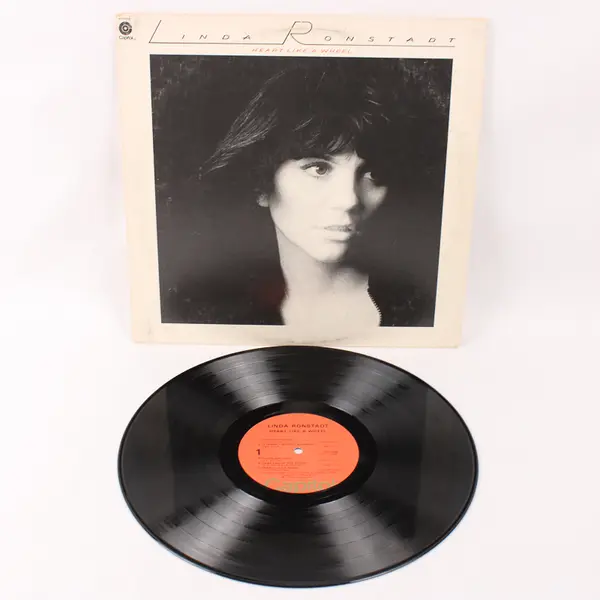 Linda Ronstadt Heart Like A Wheel Vinyl Music Record Album